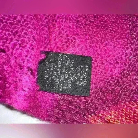 V. Fraas Floral Fall Scarf Pink Colors Acrylic Wool Rayon - Picture 4 of 4
